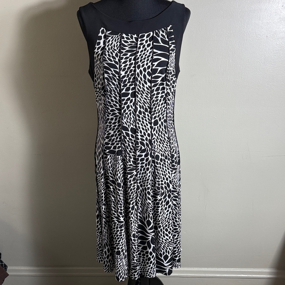 Black & White Sleeveless Printed A-Line Dress by Perceptions New York Sz 14